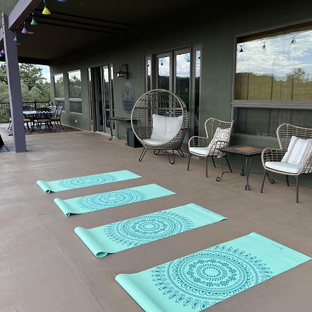 Close To Fresh Creek! Sleeps 12 ~ Amazing Views W/Serene Open Space ~ Hot Tub + Game Room ~ Trails Outside Sedona Extérieur photo