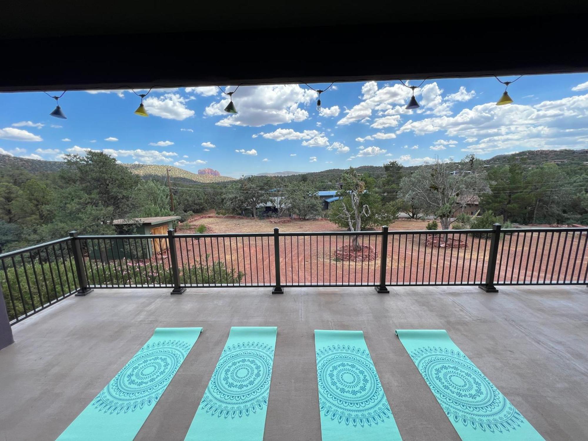 Close To Fresh Creek! Sleeps 12 ~ Amazing Views W/Serene Open Space ~ Hot Tub + Game Room ~ Trails Outside Sedona Extérieur photo